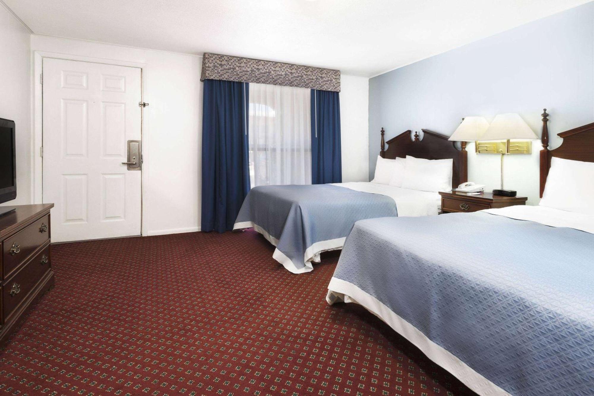 Travelodge By Wyndham Las Vegas Nm Exteriör bild