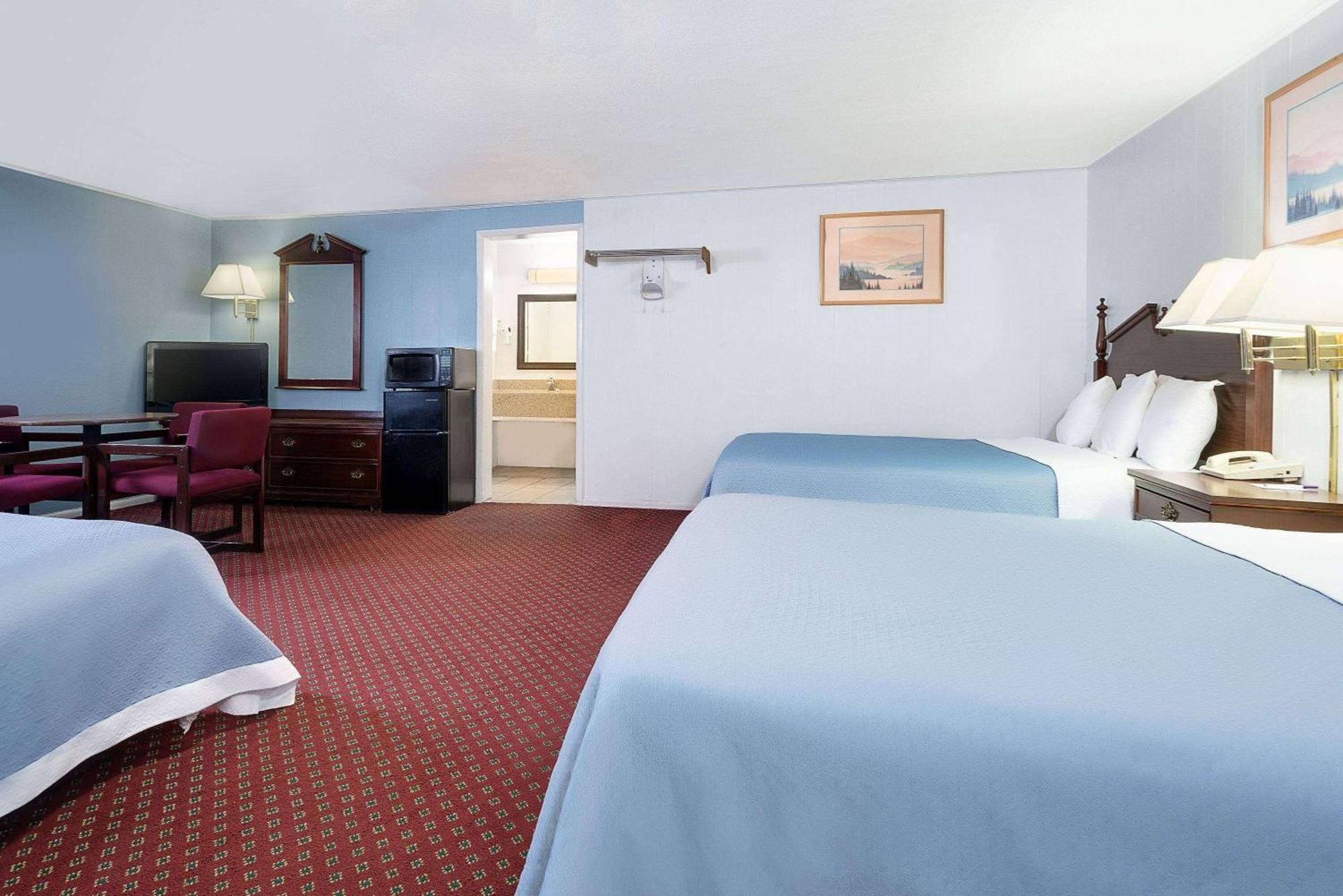 Travelodge By Wyndham Las Vegas Nm Exteriör bild